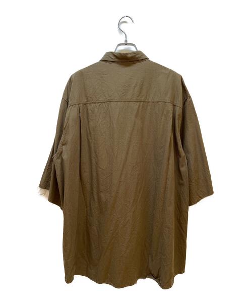 UNDERCOVER（アンダーカバー）UNDERCOVER (アンダーカバー) 半袖シャツ ベージュ サイズ:3の古着・服飾アイテム