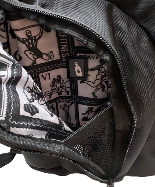 six pack fitness（シックスパックフィットネス）six pack fitness (シックスパックフィットネス) 500Meal Management BackPack ブラックの古着・服飾アイテム