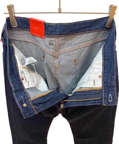 LEVI'S RED（リーバイス レッド）LEVI'S RED (リーバイス レッド) デニムパンツ インディゴ サイズ:W33 未使用品の古着・服飾アイテム