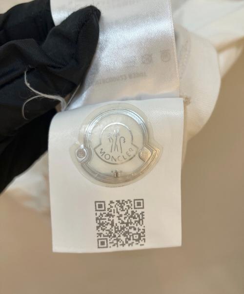 MONCLER（モンクレール）MONCLER (モンクレール) 半袖カットソー ホワイト サイズ:Mの古着・服飾アイテム