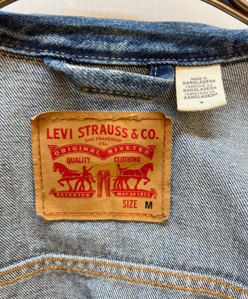 LEVI'S（リーバイス）LEVI'S (リーバイス) デニムジャケット インディゴ サイズ:Mの古着・服飾アイテム