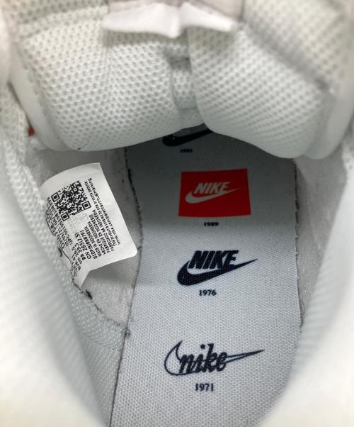 NIKE（ナイキ）NIKE (ナイキ) ハイカットスニーカー ホワイト×オレンジ サイズ:26.5の古着・服飾アイテム