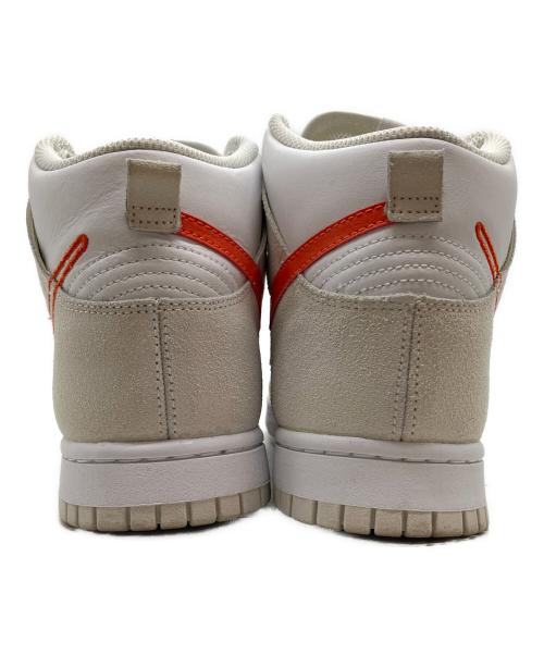 NIKE（ナイキ）NIKE (ナイキ) ハイカットスニーカー ホワイト×オレンジ サイズ:26.5の古着・服飾アイテム