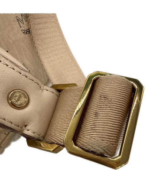 MCM（エムシーエム）MCM (エムシーエム) リュック ホワイトの古着・服飾アイテム