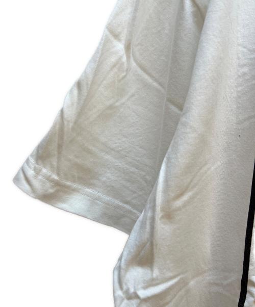 JOURNAL STANDARD（ジャーナルスタンダード）JOURNAL STANDARD (ジャーナルスタンダード) Tシャツ ホワイト サイズ:不明の古着・服飾アイテム