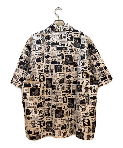 LEVI'S（リーバイス）LEVI'S (リーバイス) UNIVERSAL MONSTER 半袖シャツ ホワイト×ブラック サイズ:M 未使用品の古着・服飾アイテム