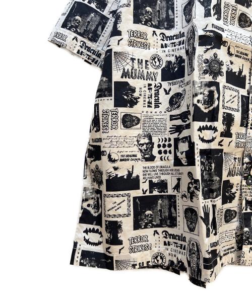 LEVI'S（リーバイス）LEVI'S (リーバイス) UNIVERSAL MONSTER 半袖シャツ ホワイト×ブラック サイズ:M 未使用品の古着・服飾アイテム