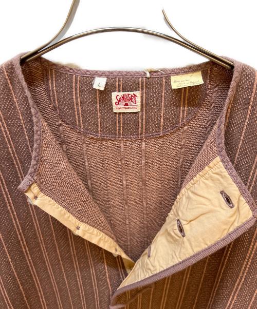 LEVI'S VINTAGE CLOTHING（リーバイス ビンテージ クロージング）LEVI'S VINTAGE CLOTHING (リーバイス ビンテージ クロージング) ヘンリーネックスウェット ブラウン サイズ:L 未使用品の古着・服飾アイテム