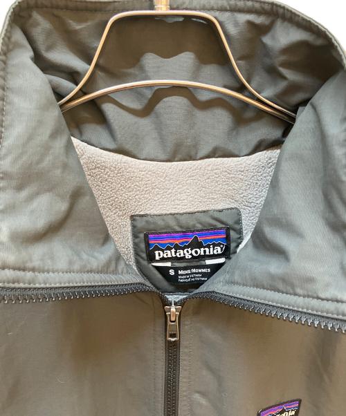 Patagonia（パタゴニア）Patagonia (パタゴニア) シェルド・シンチラ・ジャケット グレー サイズ:Sの古着・服飾アイテム
