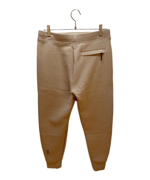 on（オン）on (オン) Focus Tech Sweatpants ベージュ サイズ:S 未使用品の古着・服飾アイテム