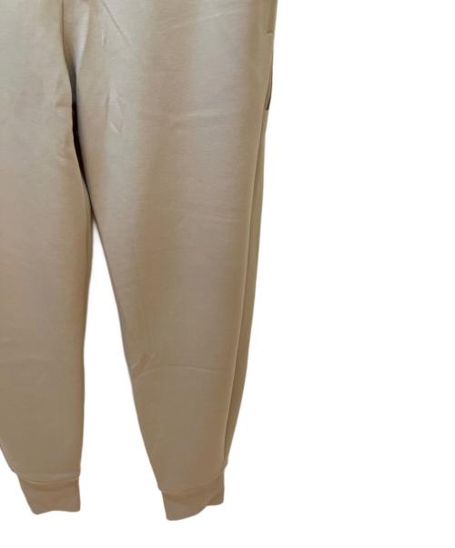 on（オン）on (オン) Focus Tech Sweatpants ベージュ サイズ:S 未使用品の古着・服飾アイテム