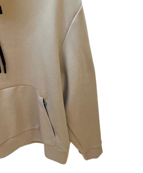 on（オン）on (オン) Focus Tech Hoodie ベージュ サイズ:Lの古着・服飾アイテム