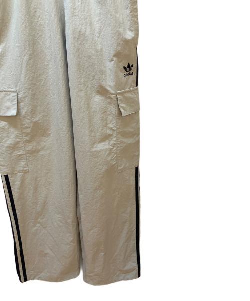 adidas（アディダス）adidas (アディダス) カーゴパンツ レッド サイズ:Sの古着・服飾アイテム