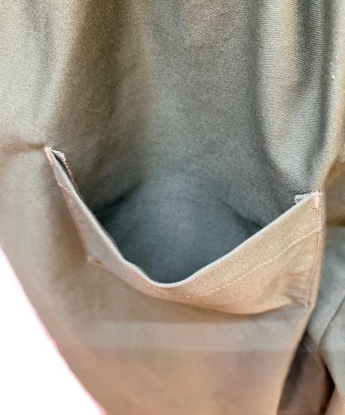 WANTHEM（ワンセム）WANTHEM (ワンセム) LOOSE SHIFT PLEATED PANT グリーン サイズ:SIZE 2の古着・服飾アイテム
