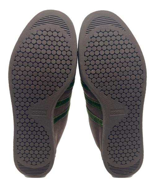 adidas（アディダス）adidas (アディダス) ローカットスニーカー ブラウン×グリーン サイズ:27の古着・服飾アイテム