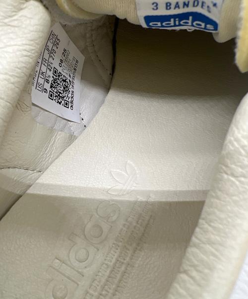 adidas（アディダス）adidas (アディダス) ローカットスニーカー ホワイト×ブラック サイズ:27の古着・服飾アイテム