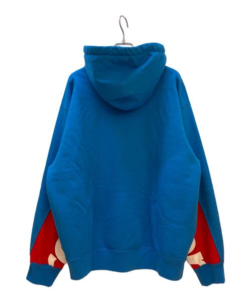 SUPREME（シュプリーム）SUPREME (シュプリーム) プルオーバーパーカー レッド×ブルー サイズ:Mの古着・服飾アイテム