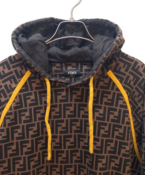 FENDI（フェンディ）FENDI (フェンディ) プルオーバーパーカー イエロー×ブラウン サイズ:Lの古着・服飾アイテム