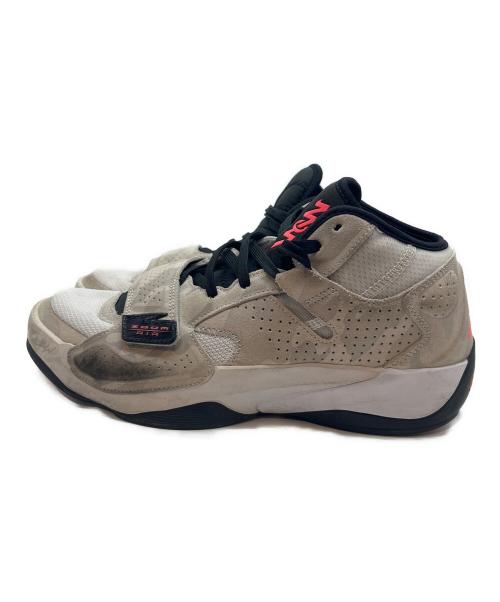 NIKE（ナイキ）NIKE (ナイキ) スニーカー ホワイト サイズ:28cmの古着・服飾アイテム