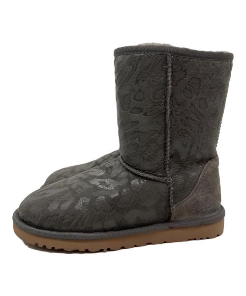 UGG（アグ）UGG (アグ) ムートンブーツ グレー サイズ:23 未使用品の古着・服飾アイテム