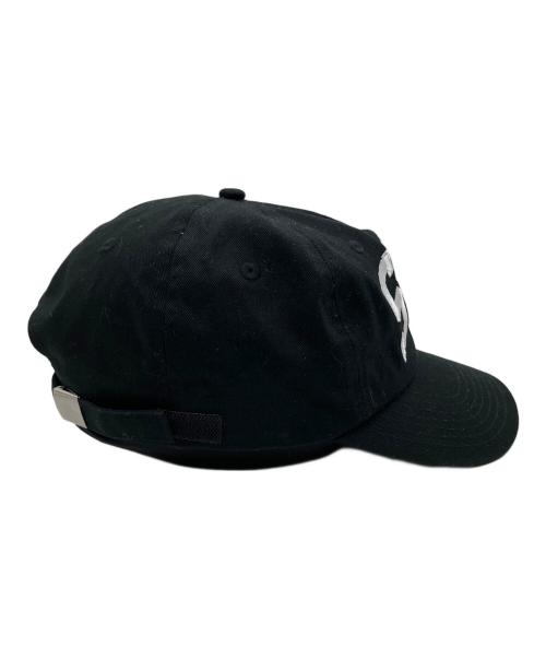 stussy（ステューシー）stussy (ステューシー) キャップ/STU Arch Strapback Cap ブラックの古着・服飾アイテム