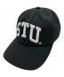 stussy（ステューシー）の古着「キャップ/STU Arch Strapback Cap」｜ブラック