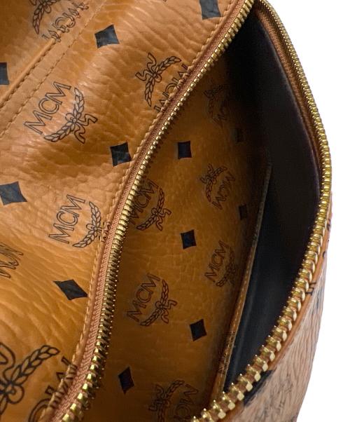 MCM（エムシーエム）MCM (エムシーエム) バックパック ベージュの古着・服飾アイテム