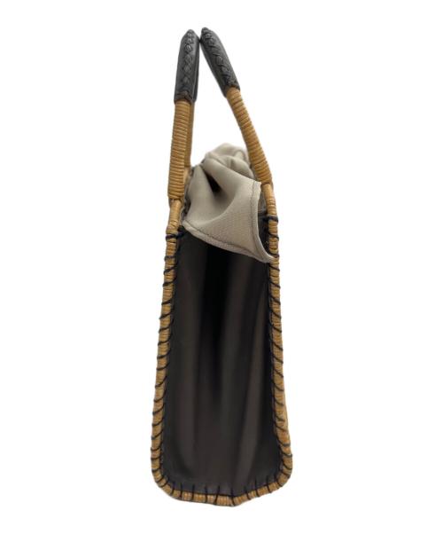 The Bagmati（ザバグマティ）The Bagmati (ザバグマティ) ハンドバッグ ナチュラルの古着・服飾アイテム