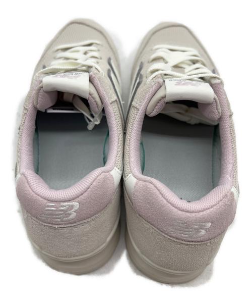 NEW BALANCE（ニューバランス）NEW BALANCE (ニューバランス) ローカットスニーカー ピンクベージュ サイズ:24 未使用品の古着・服飾アイテム