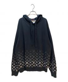 LOUIS VUITTON（ルイ ヴィトン）の古着「モノグラム グラディエントコットンフーディ パーカー」｜ブラック