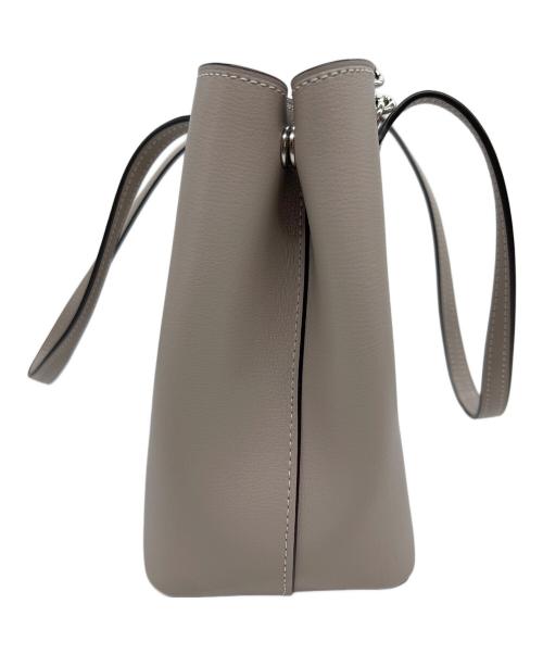 COACH（コーチ）COACH (コーチ) ハンドバッグ アイボリーの古着・服飾アイテム