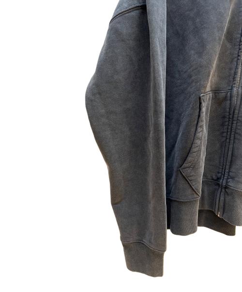 LEVI'S（リーバイス）LEVI'S (リーバイス) ジップパーカー グレー サイズ:L 未使用品の古着・服飾アイテム