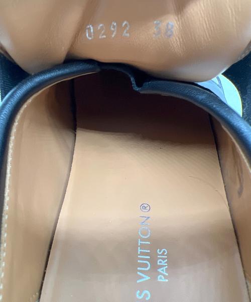 LOUIS VUITTON（ルイ ヴィトン）LOUIS VUITTON (ルイ ヴィトン) ローカットスニーカー ブラック×ホワイト サイズ:38の古着・服飾アイテム
