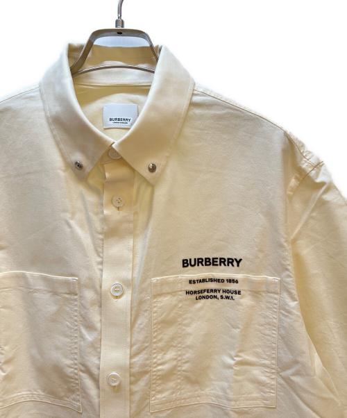 BURBERRY（バーバリー）BURBERRY (バーバリー) 半袖シャツ クリーム サイズ:Mの古着・服飾アイテム
