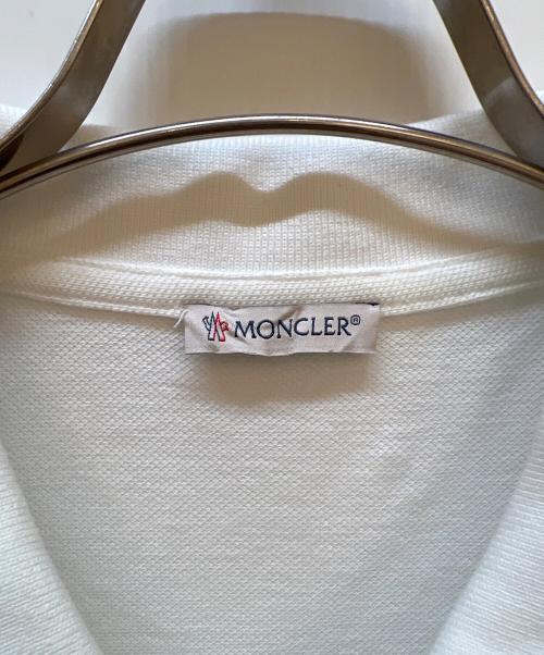 MONCLER（モンクレール）MONCLER (モンクレール) ポロシャツ ホワイト サイズ:XLの古着・服飾アイテム