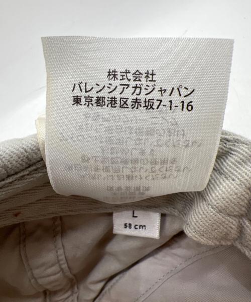 BALENCIAGA（バレンシアガ）BALENCIAGA (バレンシアガ) キャップ ベージュの古着・服飾アイテム