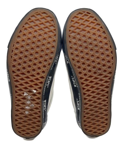 VANS（ヴァンズ）VANS (ヴァンズ) WTVUA (ダブルタップス) ローカットスニーカー アイボリー サイズ:25.5の古着・服飾アイテム