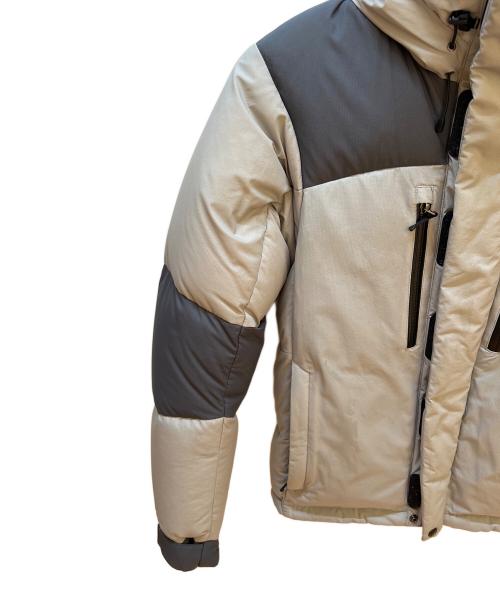 THE NORTH FACE（ザ ノース フェイス）THE NORTH FACE (ザ ノース フェイス) ダウンジャケット ライトグレー×グレー サイズ:Sの古着・服飾アイテム