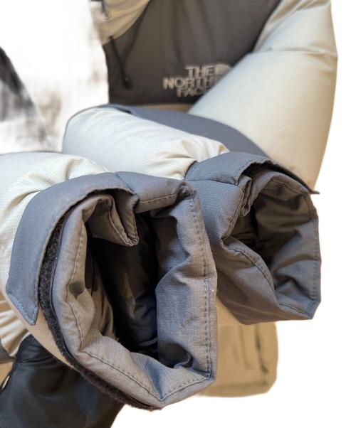 THE NORTH FACE（ザ ノース フェイス）THE NORTH FACE (ザ ノース フェイス) ダウンジャケット ライトグレー×グレー サイズ:Sの古着・服飾アイテム