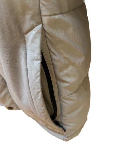 THE NORTH FACE（ザ ノース フェイス）THE NORTH FACE (ザ ノース フェイス) ダウンジャケット ライトグレー×グレー サイズ:Sの古着・服飾アイテム