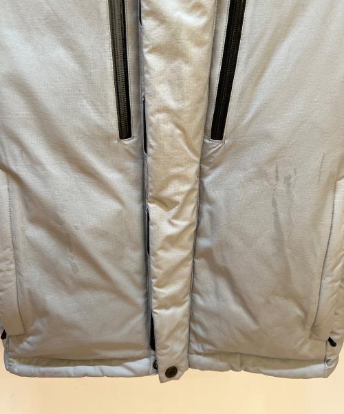 THE NORTH FACE（ザ ノース フェイス）THE NORTH FACE (ザ ノース フェイス) ダウンジャケット ライトグレー×グレー サイズ:Sの古着・服飾アイテム