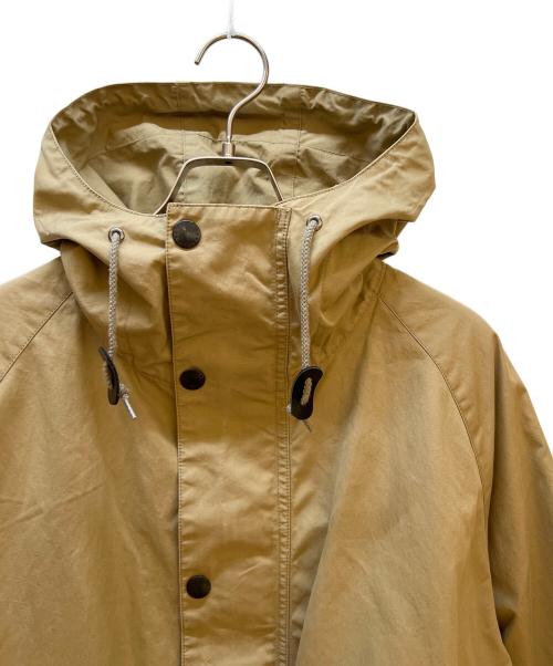 Barbour（バブアー）Barbour (バブアー) KAPTAIN SUNSHINE (キャプテンサンシャイン) マウンテンパーカー ベージュ サイズ:38の古着・服飾アイテム