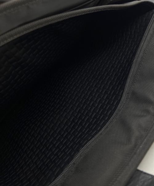 TUMI（トゥミ）TUMI (トゥミ) ビジネスバッグ ブラックの古着・服飾アイテム