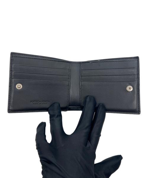 BOTTEGA VENETA（ボッテガベネタ）BOTTEGA VENETA (ボッテガベネタ) 2つ折り財布 ブラックの古着・服飾アイテム