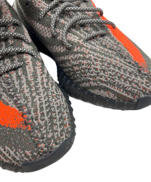 adidas（アディダス）adidas (アディダス) YEEZY BOOST350V2 グレー×オレンジ サイズ:27の古着・服飾アイテム