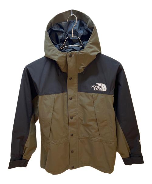 THE NORTH FACE（ザ ノース フェイス）THE NORTH FACE (ザ ノース フェイス) マウンテンライトジャケット ブラック×オリーブ サイズ:Sの古着・服飾アイテム