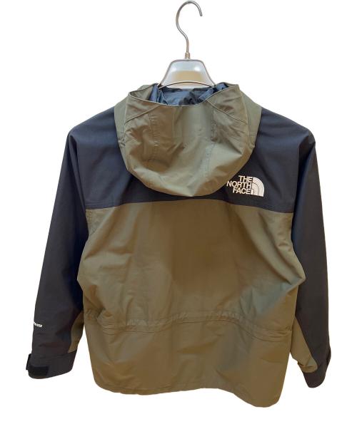 THE NORTH FACE（ザ ノース フェイス）THE NORTH FACE (ザ ノース フェイス) マウンテンライトジャケット ブラック×オリーブ サイズ:Sの古着・服飾アイテム