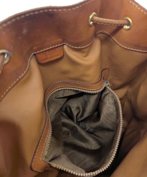 CELINE（セリーヌ）CELINE (セリーヌ) ショルダーバッグ ベージュの古着・服飾アイテム