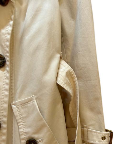 BURBERRY BLUE LABEL（バーバリー ブルー レーベル）BURBERRY BLUE LABEL (バーバリー ブルー レーベル) トレンチコート アイボリー サイズ:38の古着・服飾アイテム