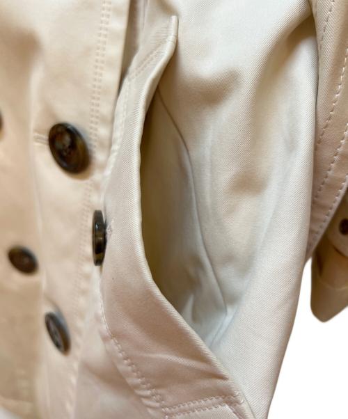 BURBERRY BLUE LABEL（バーバリー ブルー レーベル）BURBERRY BLUE LABEL (バーバリー ブルー レーベル) トレンチコート アイボリー サイズ:38の古着・服飾アイテム